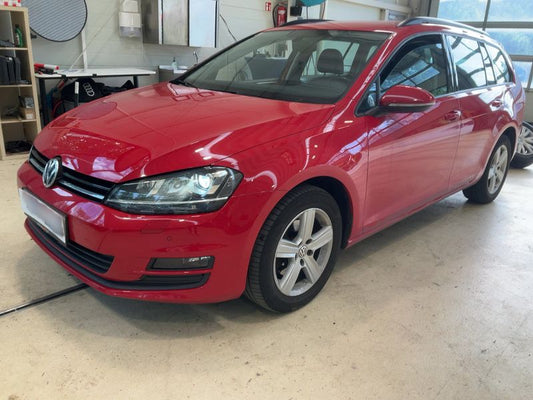 Volkswagen Golf VII 1.6 TDI Comfortline BlueMotion Tech 2015 – снимка 2