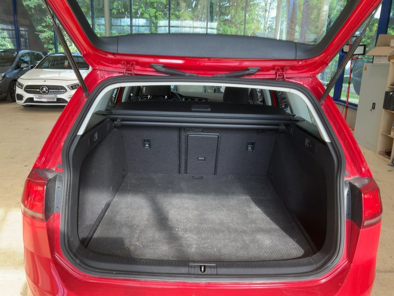 Volkswagen Golf VII 1.6 TDI Comfortline BlueMotion Tech 2015 – снимка 16