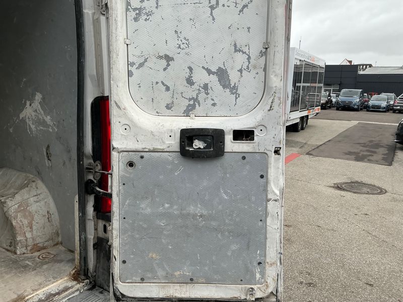 Fiat Ducato 2.3 Multijet L1H2 RS: 3000 mm 2020 – снимка 39