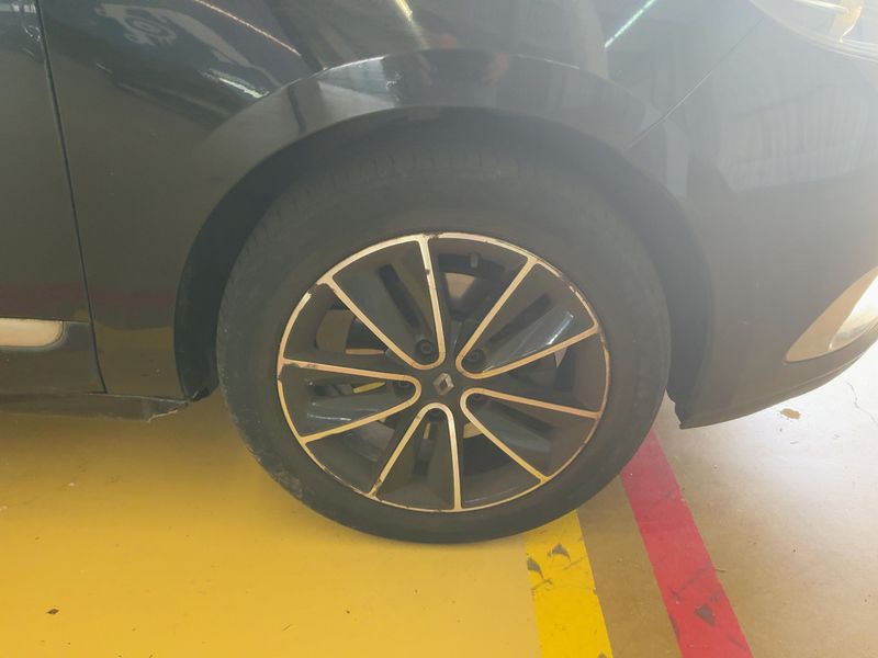 Renault Scenic 1.6 dCi Energy Bose 2014 – снимка 11