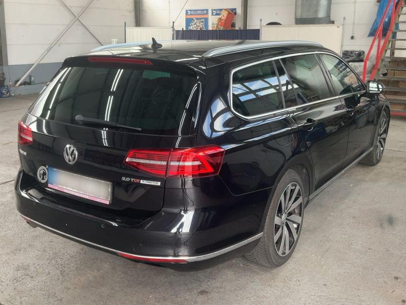 Volkswagen Passat 2.0 TDI Highline BlueMotion Tech 2016 – снимка 8