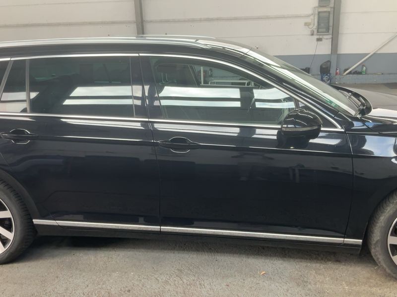 Volkswagen Passat 2.0 TDI Highline BlueMotion Tech 2016 – снимка 10