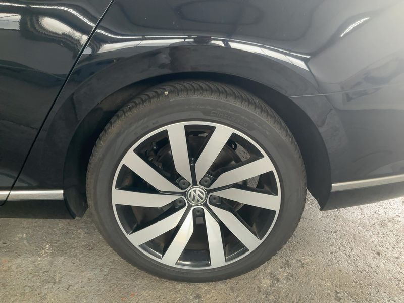 Volkswagen Passat 2.0 TDI Highline BlueMotion Tech 2016 – снимка 5