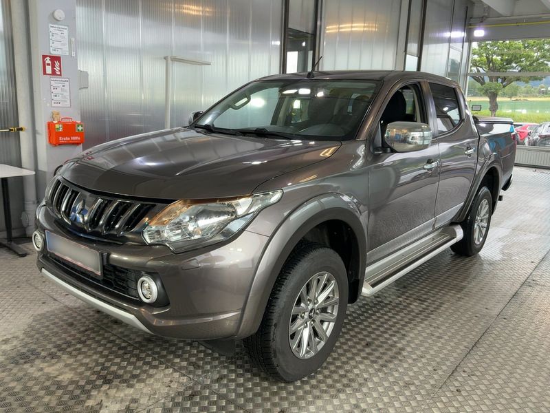 Mitsubishi L 200 2.4 DI-D Plus Doppelkabine 4WD 2017 – снимка 2