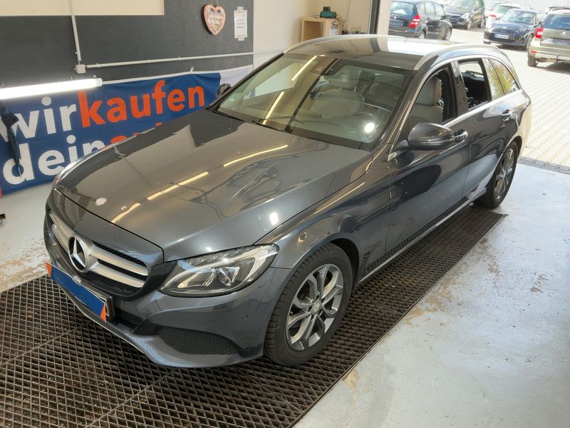 Mercedes-Benz C-Klasse C 220 d T BlueTEC Avantgarde 2015 – снимка 1