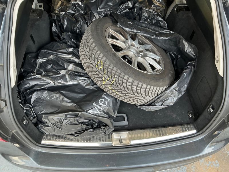 Mercedes-Benz C-Klasse C 220 d T BlueTEC Avantgarde 2015 – снимка 41