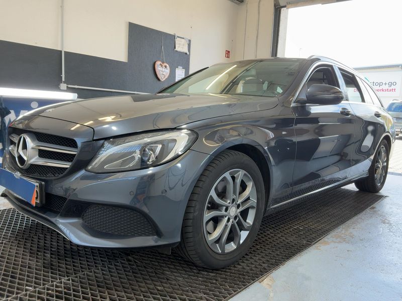 Mercedes-Benz C-Klasse C 220 d T BlueTEC Avantgarde 2015 – снимка 2
