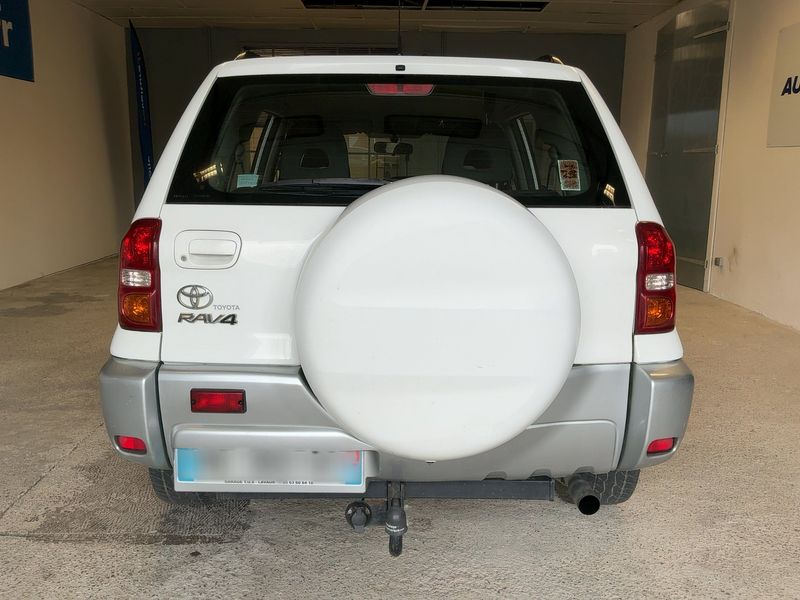 Toyota RAV 4 2.0 D-4D 4x4 2005 – снимка 7