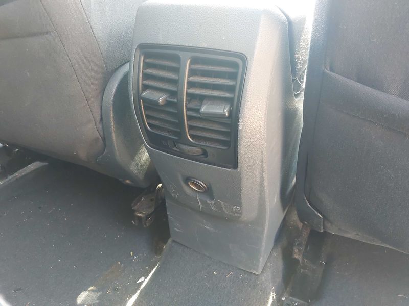 Ford Grand C-Max 1.6 TDCi Titanium 2013 – снимка 109