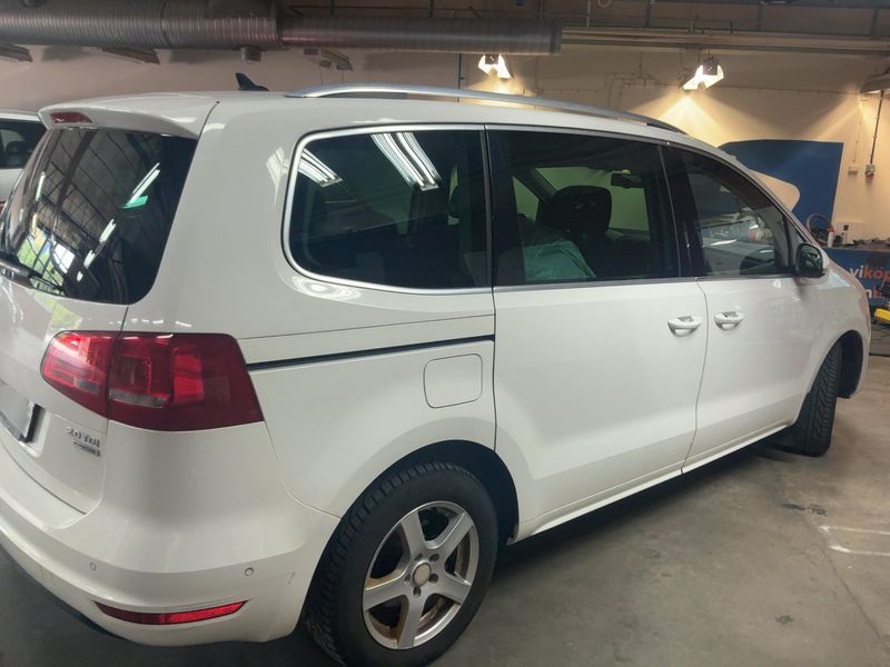 Volkswagen Sharan 2.0 TDI Comfortline BlueMotion Tech 2014 – снимка 8