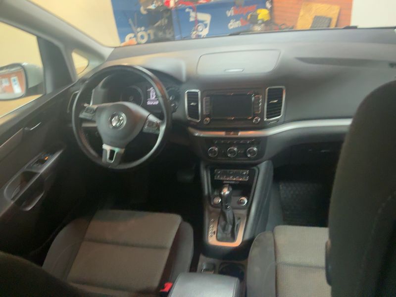 Volkswagen Sharan 2.0 TDI Comfortline BlueMotion Tech 2014 – снимка 18