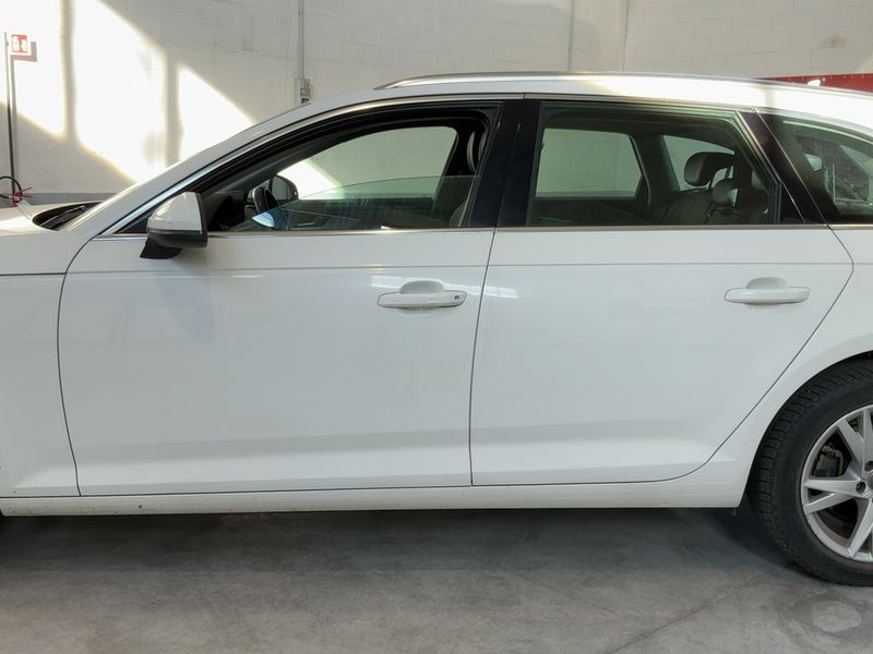 Audi A4 2.0 TDI Sport 2016 – снимка 4