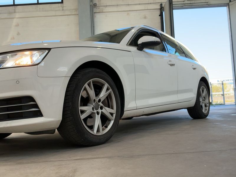 Audi A4 2.0 TDI Sport 2016 – снимка 2