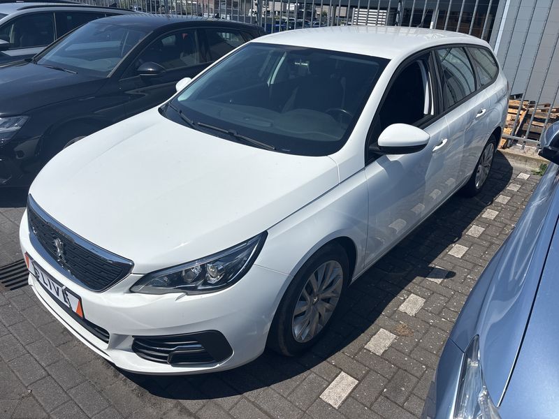 Peugeot 308 1.6 Blue-HDi Active Business 2018 – снимка 1