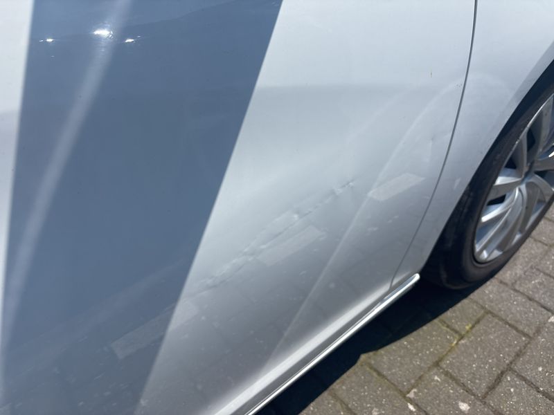 Peugeot 308 1.6 Blue-HDi Active Business 2018 – снимка 17