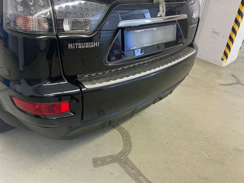 Mitsubishi Outlander 2.0 MIVEC Invite 2WD 2010 – снимка 42