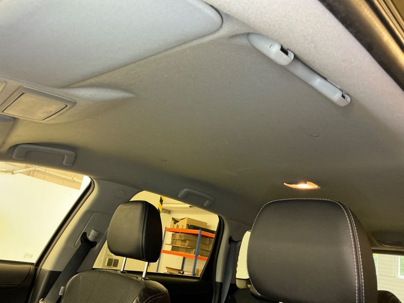 Mitsubishi Outlander 2.0 MIVEC Invite 2WD 2010 – снимка 30