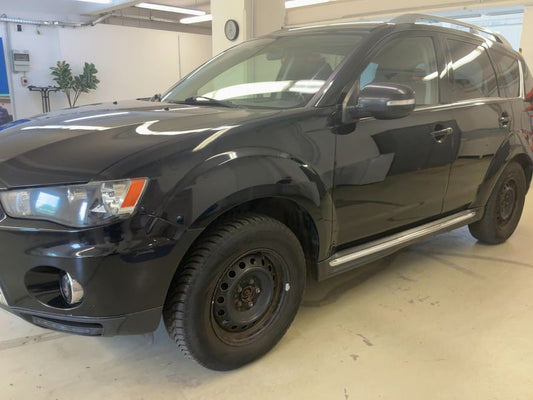 Mitsubishi Outlander 2.0 MIVEC Invite 2WD 2010 – снимка 2