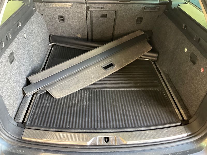 Skoda Superb 2.0 TDI Elegance 2012 – снимка 30