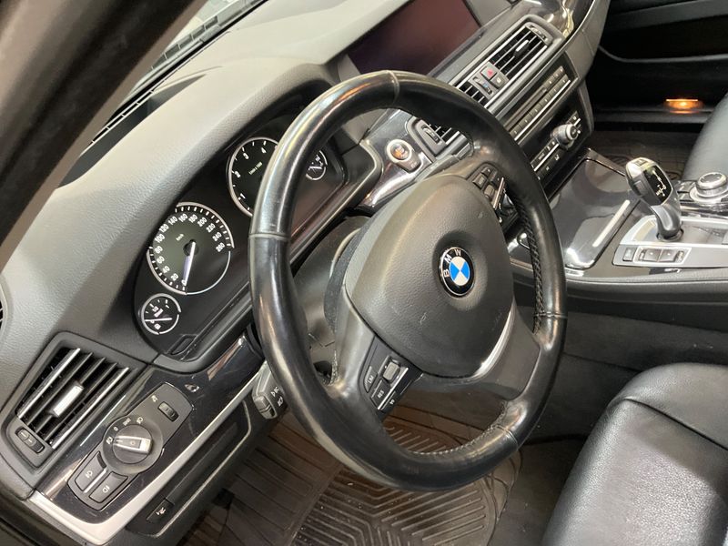 BMW 5er 520d 2012 – снимка 25