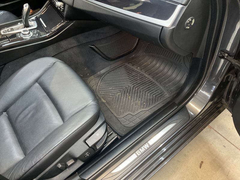 BMW 5er 520d 2012 – снимка 23