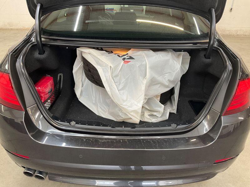 BMW 5er 520d 2012 – снимка 16