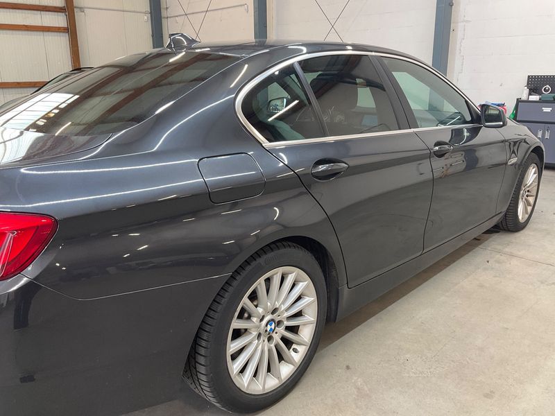 BMW 5er 520d 2012 – снимка 8