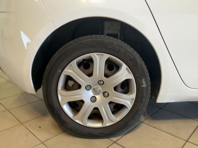 Peugeot 308 1.6 Blue-HDi Pack Clim Nav 2016 – снимка 9