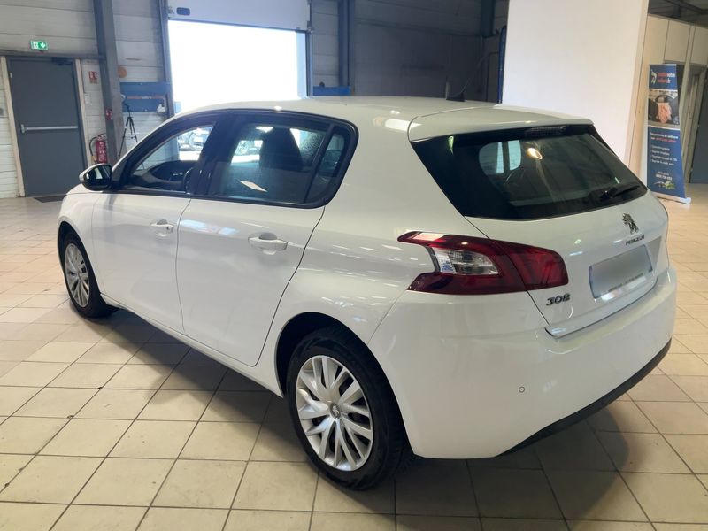 Peugeot 308 1.6 Blue-HDi Pack Clim Nav 2016 – снимка 6