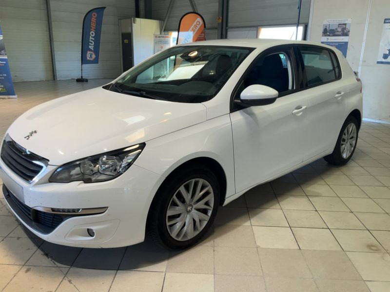 Peugeot 308 1.6 Blue-HDi Pack Clim Nav 2016 – снимка 2