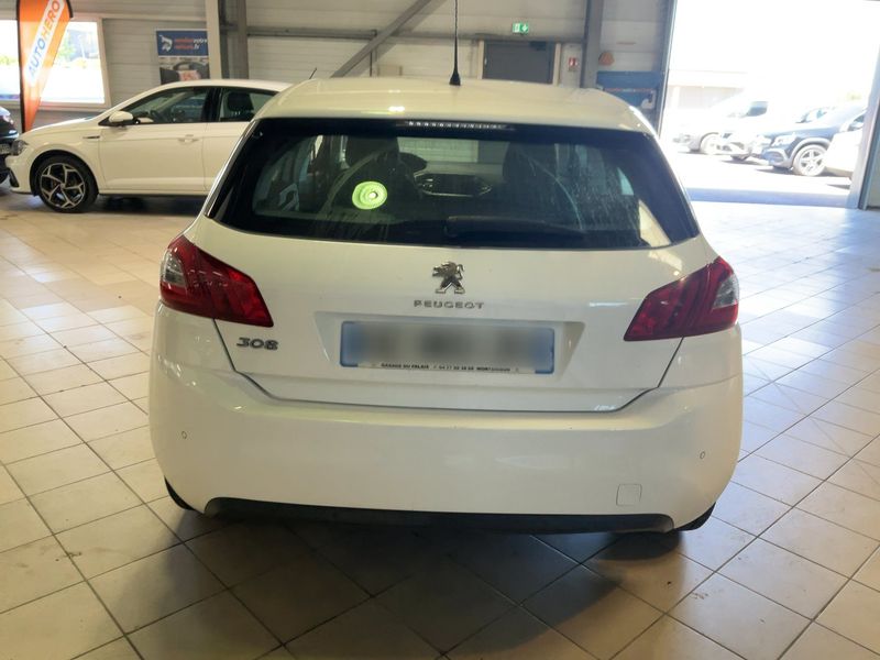 Peugeot 308 1.6 Blue-HDi Pack Clim Nav 2016 – снимка 7