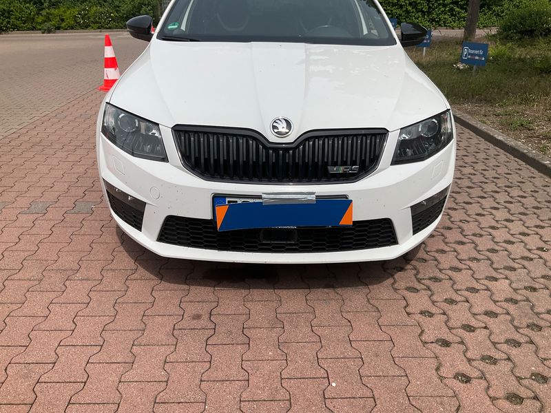 Skoda Octavia 2.0 TDI RS 2016 – снимка 28