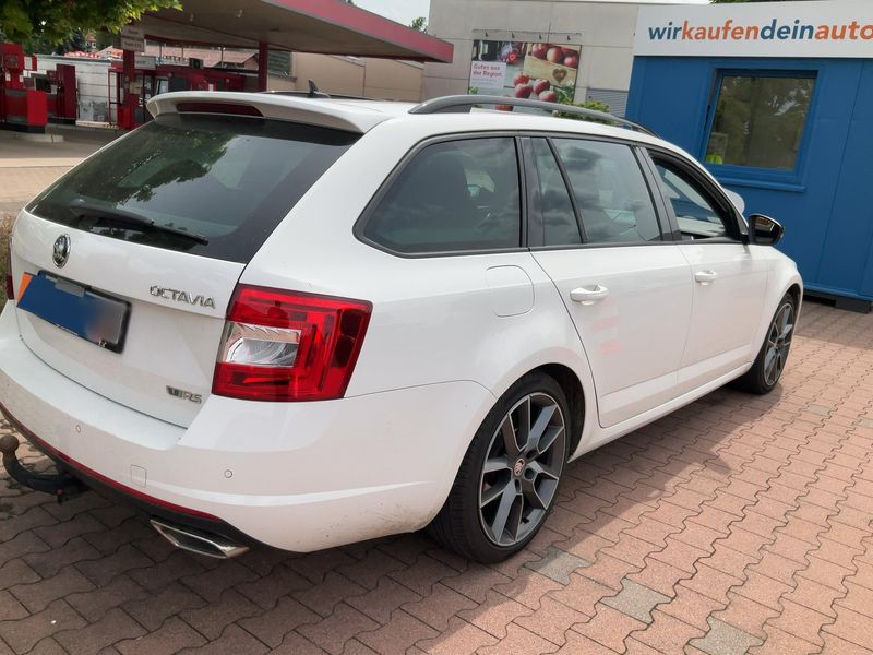 Skoda Octavia 2.0 TDI RS 2016 – снимка 8