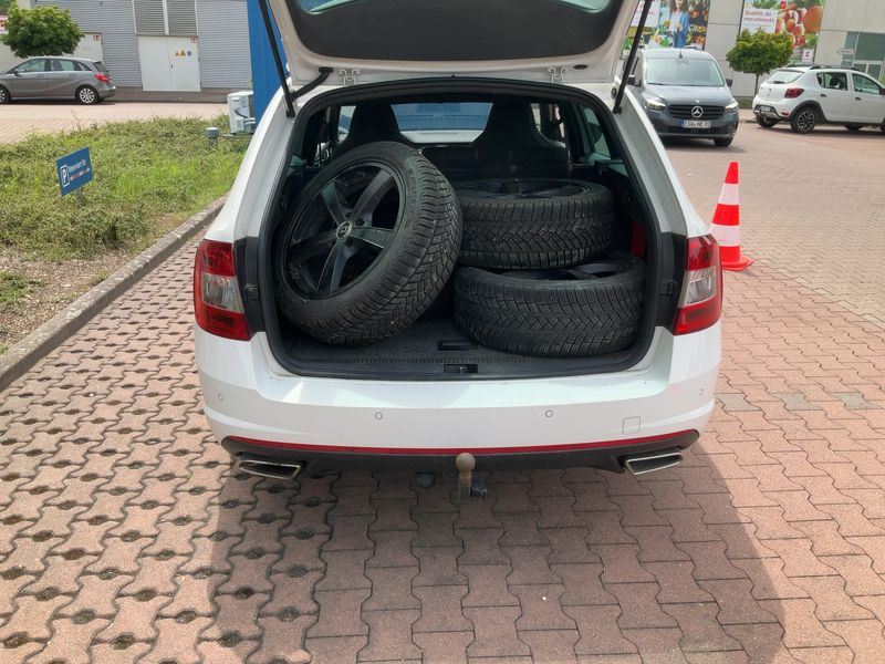 Skoda Octavia 2.0 TDI RS 2016 – снимка 16