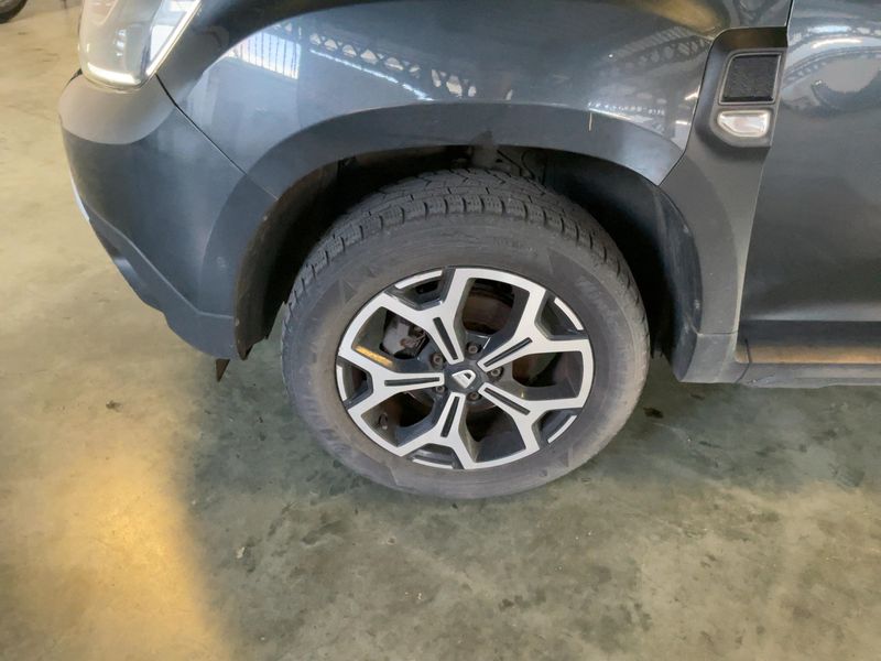 Dacia Duster 1.5 Blue dCi Prestige 2019 – снимка 17