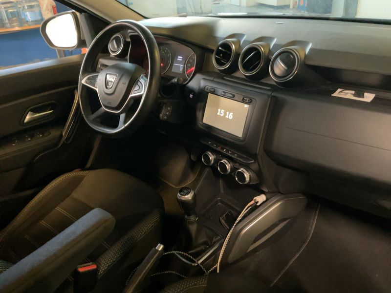 Dacia Duster 1.5 Blue dCi Prestige 2019 – снимка 12