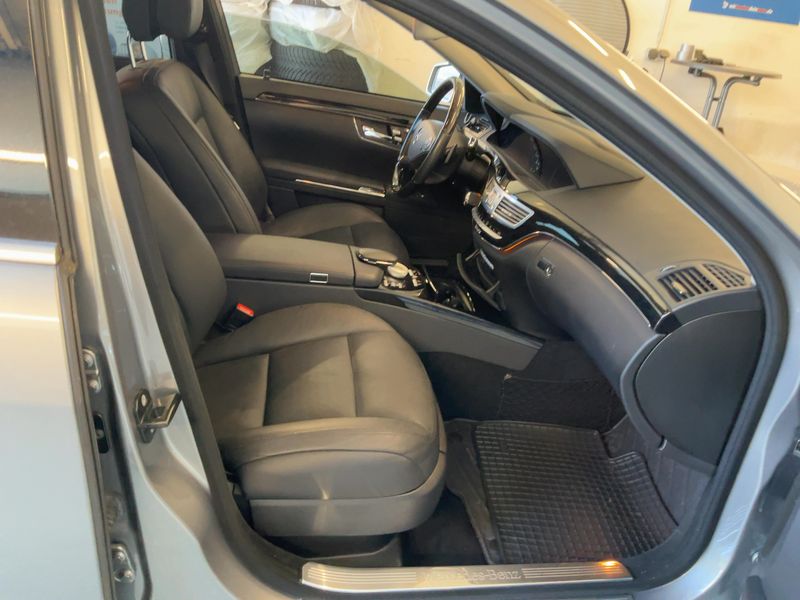 Mercedes-Benz S-Klasse S 500 CGI 4Matic BlueEfficiency 2011 – снимка 16