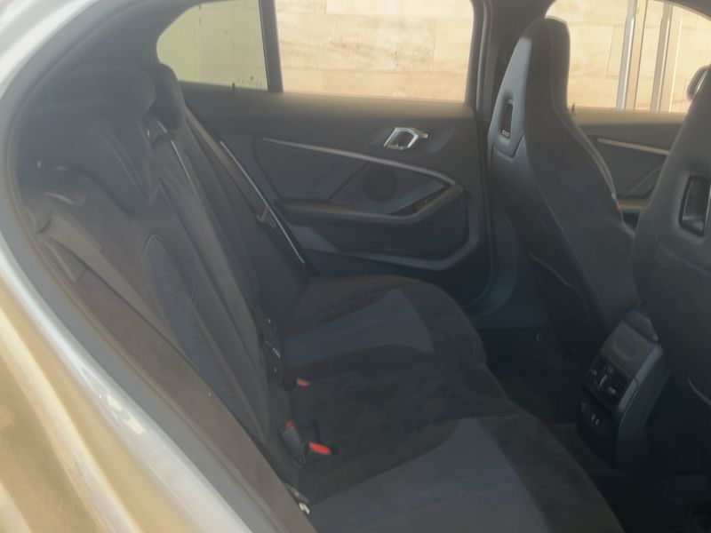BMW 1er 118d M Sport 2021 – снимка 19