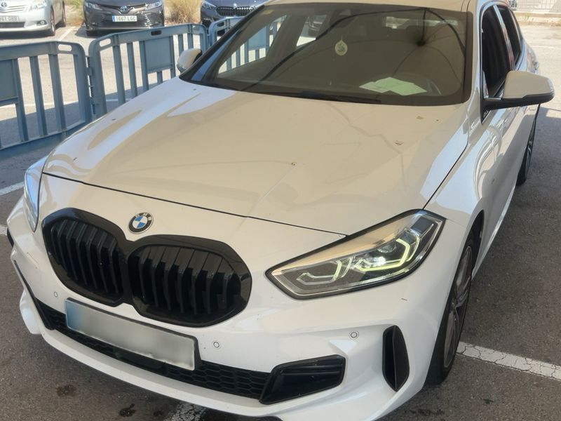 BMW 1er 118d M Sport 2021 – снимка 1