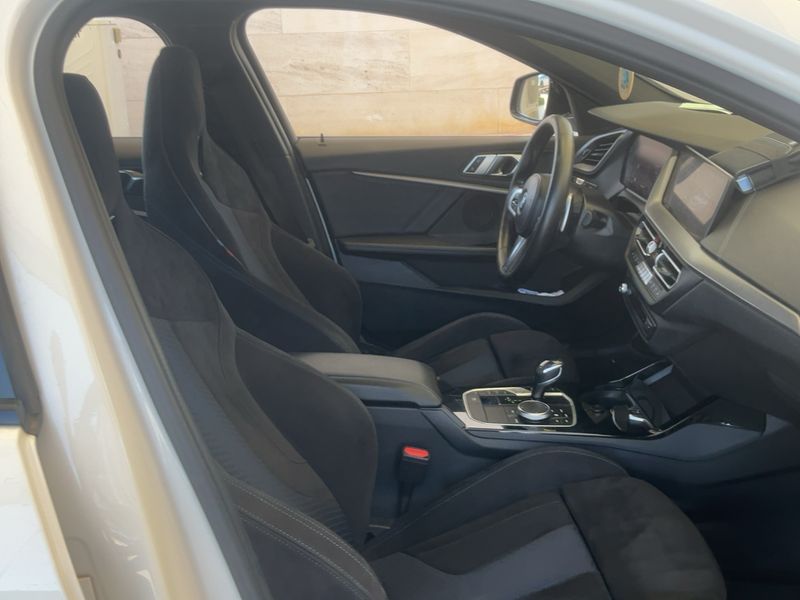 BMW 1er 118d M Sport 2021 – снимка 16