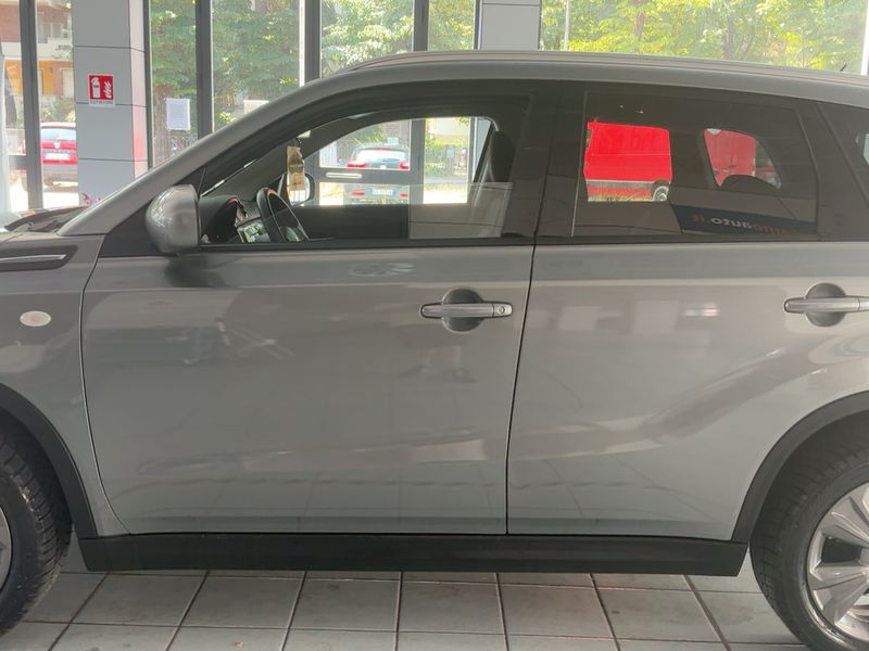 Suzuki Vitara 1.4 DITC Mild-Hybrid Cool 4x2 2022 – снимка 4