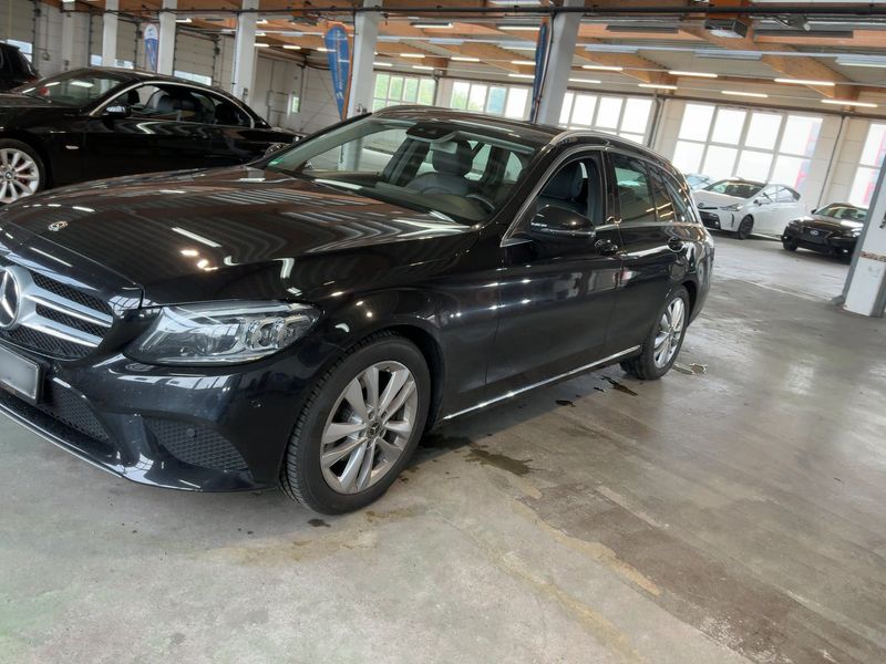 Mercedes-Benz C-Klasse C 200 Mild-Hybrid T Avantgarde 2019 – снимка 2