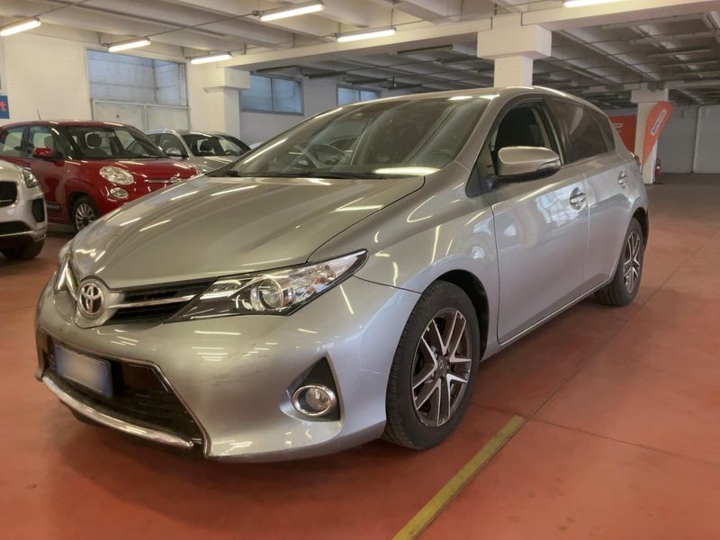 Toyota Auris 1.4 Turbodiesel Active 2014 – снимка 1