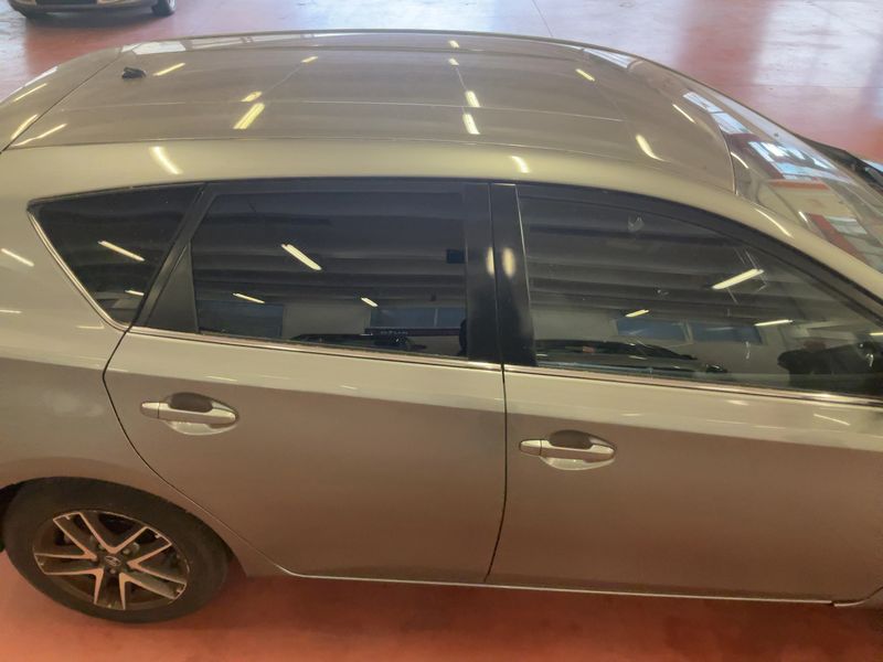 Toyota Auris 1.4 Turbodiesel Active 2014 – снимка 13