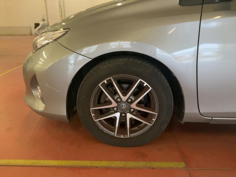 Toyota Auris 1.4 Turbodiesel Active 2014 – снимка 3