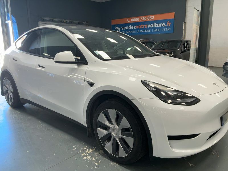 Tesla Model Y Standard Range 2023 – снимка 12