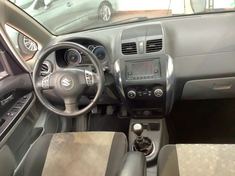 Suzuki SX4 2.0 DDiS Style 4x4 2013 – снимка 18