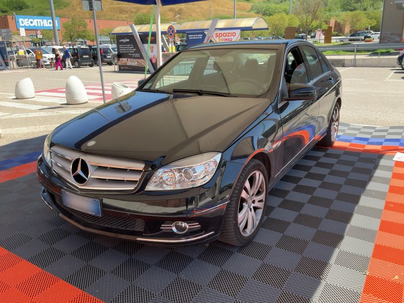 Mercedes-Benz C-Klasse C 220 CDI BlueEfficiency Avantgarde 2009 – снимка 1