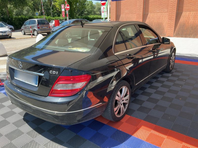 Mercedes-Benz C-Klasse C 220 CDI BlueEfficiency Avantgarde 2009 – снимка 8