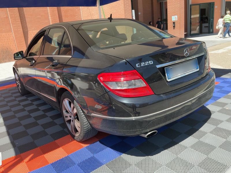 Mercedes-Benz C-Klasse C 220 CDI BlueEfficiency Avantgarde 2009 – снимка 6